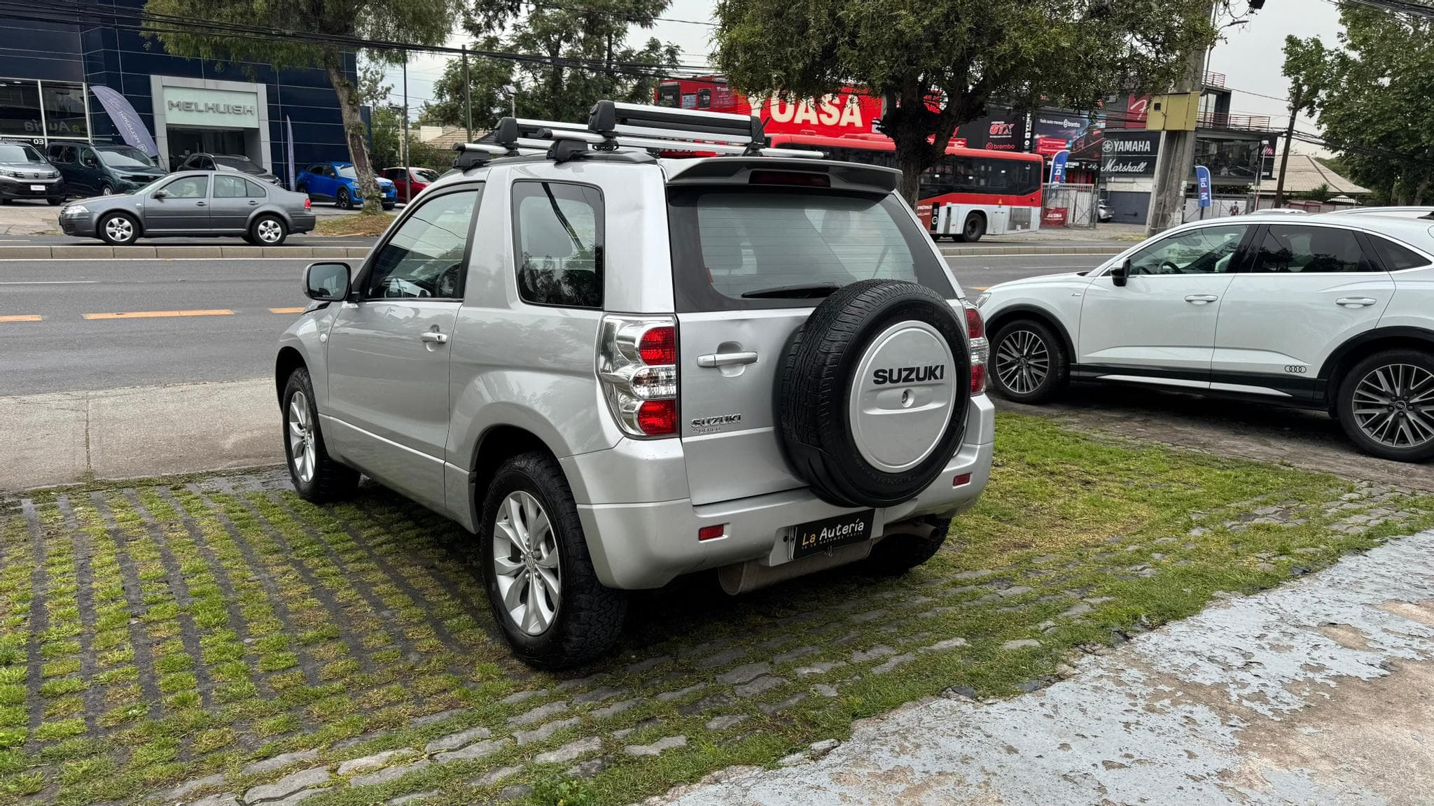 Suzuki Grand Vitara  - vista 4