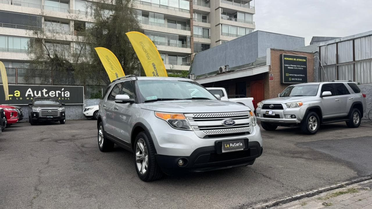 Ford Explorer  - vista 2